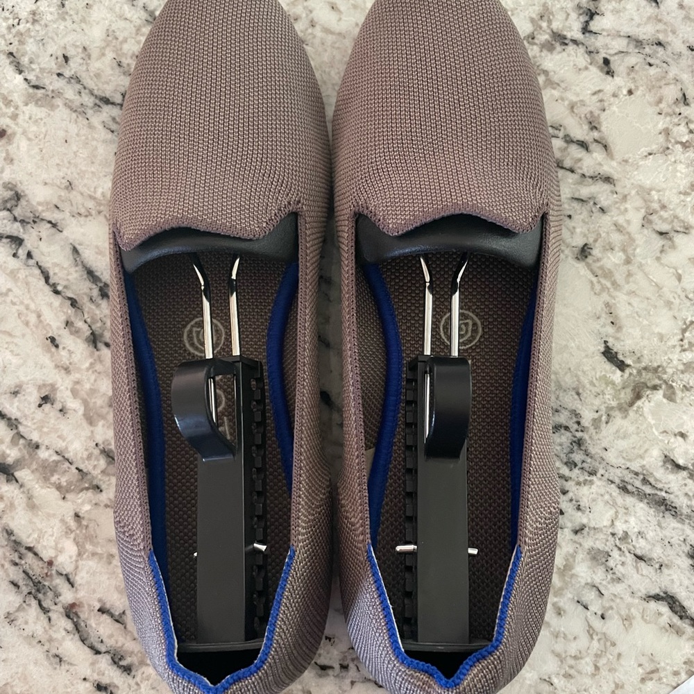 Rothy 9.5 mocha loafer